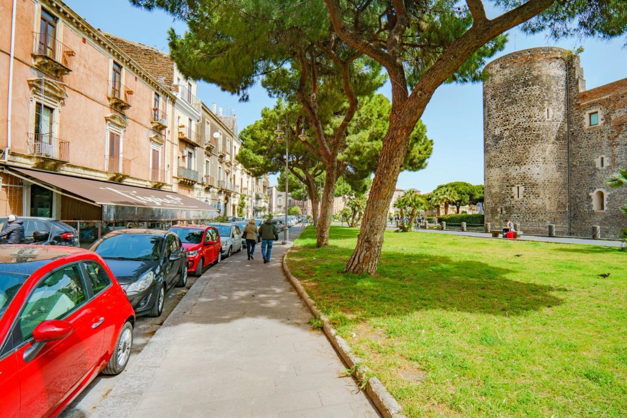 Castle Living * Catania